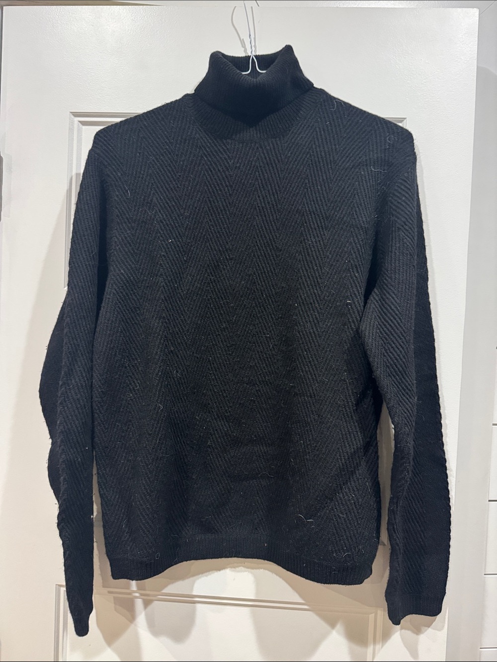 Men's Black Banana Republic Turtleneck Sweater - Classic Knit
